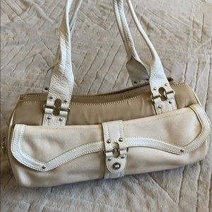 🎉Host Pick🎉 Almost new! Cole Haan Shoulder Bag